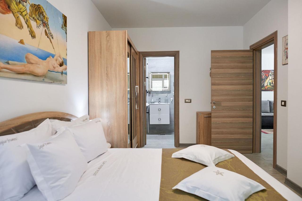 Crystal 26 Apartment - Spa Pool Beach Resort นาโวดาริ ภายนอก รูปภาพ