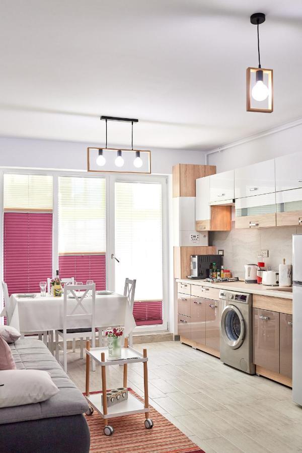 Crystal 26 Apartment - Spa Pool Beach Resort นาโวดาริ ภายนอก รูปภาพ